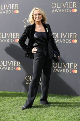 . 10 04 2022. London, United Kingdom. Felicity Kendal arriving at The Olivier Awards in London.  xStephenxLockx xi-Imagesx IIM-23303-0005