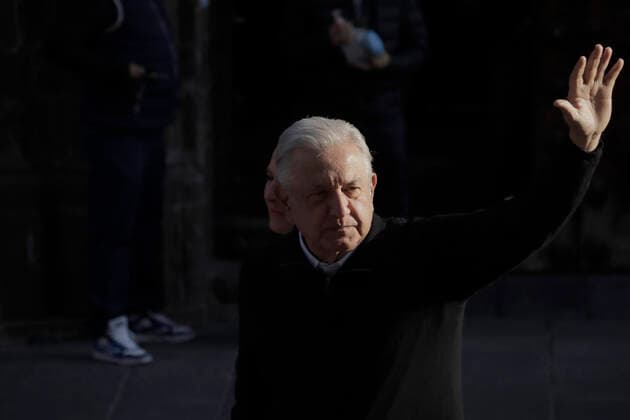 Revocation Of Mandate In Mexico AndrÃ s Manuel Lopez Obrador, Constitutional President of the United Mexican States, and Beatriz GutiÃ rrez Müller, Honorary President of the Honorary Advisory Council of the National Coordination of Historical and Cultural Memory of Mexico, greet the press upon arrival at the Art Museum of the Ministry of Finance and Public Credit (SHCP), located at 4 Moneda Street in the Historic Centre of Mexico City, where they cast their vote in the Popular Consultation for the Revocation of Mandate in Mexico. The purpose of the recall referendum is to ask Mexican citizens whether or not to remove the current president of Mexico, AndrÃ s Manuel Lopez Obrador. Mexico City Mexico City Mexico  Copyright: xGerardoxVieyrax originalFilename: vieyra-notitle220410_npXxF.jpg