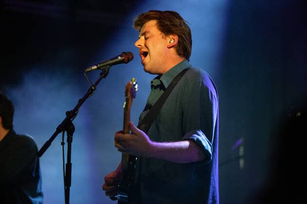 Shame live in Oslo, Norway Oslo, Norway. 10th, April 2022. The English post-punk band Shame performs a live concert at Parkteatret in Oslo. Oslo Norway  Copyright: xGonzalesxPhoto Per-OttoxOppix