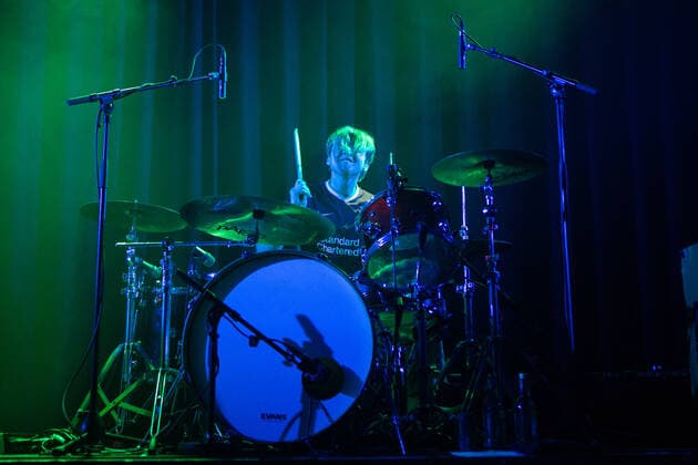 Shame live in Oslo, Norway Oslo, Norway. 10th, April 2022. The English post-punk band Shame performs a live concert at Parkteatret in Oslo. Oslo Norway  Copyright: xGonzalesxPhoto Per-OttoxOppix