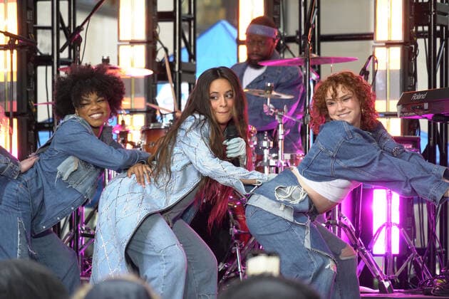 April 12, 2022, New York, NY, USA: CAMILA CABELLO performs on the Today Show, .Rockefeller Center, NYC.April 12, 2022. New York USA - ZUMAms4_ 20220412_zaf_ms4_008 Copyright: xSoniaxMoskowitzxGordonx