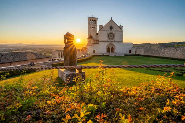 St. Francis Cathedral at sunset, UNESCO World Heritage Site, Assisi, Umbria, Italy, Europe Copyright: LorenzoxMattei 1264-376
