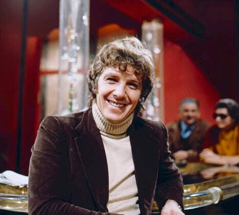 HÄTTEN SIE HEUT ZEIT FÜR MICH Hätten Sie heut Zeit für mich?, ZDF, Personality Show, Moderator und Gastgeber Michael Schanze, Deutschland, 1972. Haetten Sie heut Zeit fuer mich?, TV Personality show, presented by Michael Schanze, Germany, 1972., München Deutschland Copyright: kpa UnitedArchives55040856 EDITORIAL USE ONLY