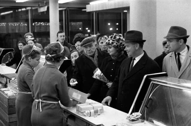 GUM 5801289 10.10.1967 Grocery department at the State Department Store (GUM). Oleg Ivanov Moscow Russia  Copyright: xOlegxIvanovx