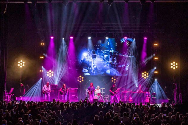 Chris Norman & Band live bei einem Konzet seiner Forever -Tour in der Messehalle. Erfurt, 17.04.2022