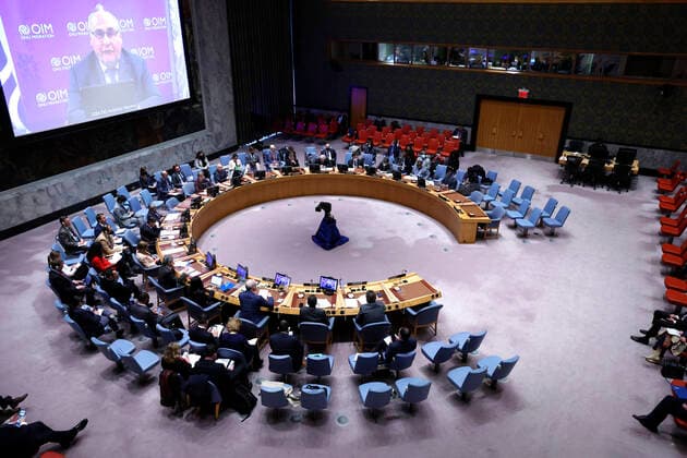 News Themen der Woche KW16 News Bilder des Tages United Nations Security Council Meets On War In Ukraine Members of the UN Security Council convene at the United Nations Headquarters about the current situation in Ukraine on April 19,2022 in New York City, USA. The Secretary General called for an immediate cease fire during the Holy Week and the opening of humanitarian pathways to freedom for Ukrainians. The impetus for the ceasefire stemmed from Monday™s Russian offensive along most of the eastern border of Ukraine. New York City NY United States  Copyright: xJohnxLamparskix originalFilename: lamparski-unitedna220419_np1li.jpg