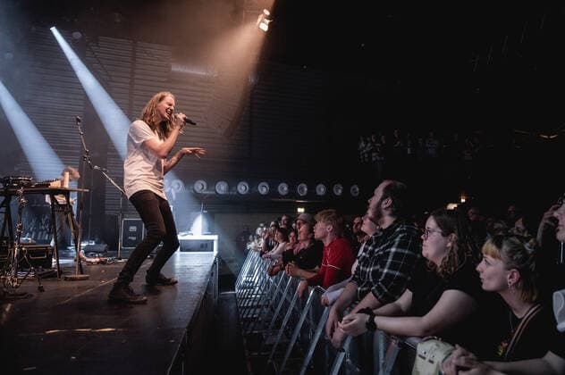 Dadi Freyr live in Copenhagen, Denmark Copenhagen, Denmark. 19th, April 2022. The Icelandic singer, songwriter and musician Dadi Freyr performs a live concert at Amager Bio in Copenhagen. Copenhagen Denmark  Copyright: xGonzalesxPhoto NikolajxBransholmx