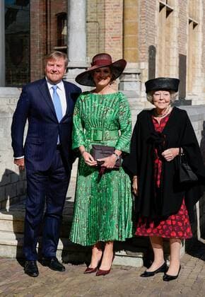 2022-10-24 09:33:41 MIDDELBURG - King Willem-Alexander, Queen Maxima and Princess Beatrix at the presentation of the Four Freedoms Awards 2022. The Four Freedoms Awards are awarded every year to men, women and organizations whose efforts and achievements show great dedication to the ideals that President Franklin Delano Roosevelt proclaimed in his landmark Four Freedoms speech in 1941. ANP MARCO DE SWART netherlands out - belgium out