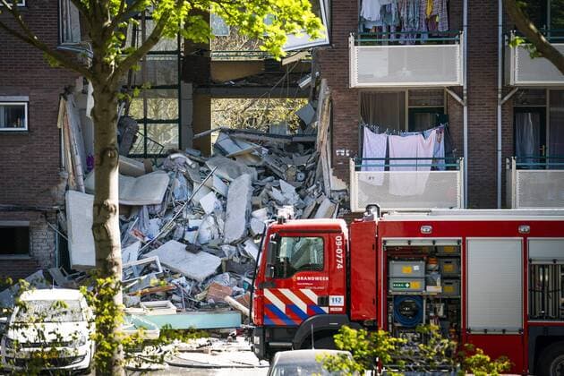 News Themen der Woche KW16 News Bilder des Tages 2022-04-21 12:10:37 BILTHOVEN - A flat partly destroyed by an explosion after a gas leak. Part of the facade and the floors, among other things, were blown away by the explosion. ANP JEROEN JUMELET netherlands out - belgium out *** 2022 04 21 12 10 37 BILTHOVEN A flat partly destroyed by an explosion after a gas leak Part of the facade and the floors, among other things, were blown away by the explosion ANP JEROEN JUMELET netherlands out belgium out  Copyright: xx x447390388x originalFilename: 447390388.jpg