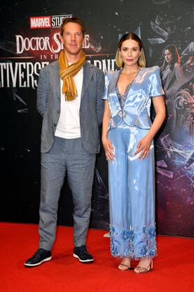 Benedict Cumberbatch und Elizabeth Olsen beim Photocall zum Kinofilm Doctor Strange in the Multiverse of Madness im Hotel The Ritz-Carlton. Berlin, 21.04.2022 *** Benedict Cumberbatch and Elizabeth Olsen at the photocall for the movie Doctor Strange in the Multiverse of Madness at The Ritz Carlton Hotel Berlin, 21 04 2022 Foto:xN.xKubelkax xFuturexImage
