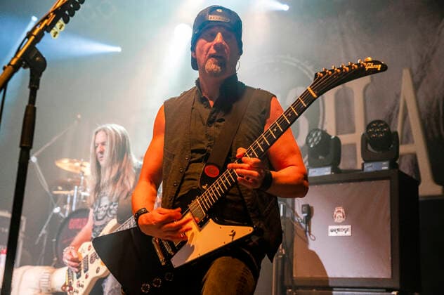 Freddy Scherer von Gotthard live bei einem Konzert der Gotthard & Magnum European Tour 2022 im Capitol. Hannover, 20.04.2022