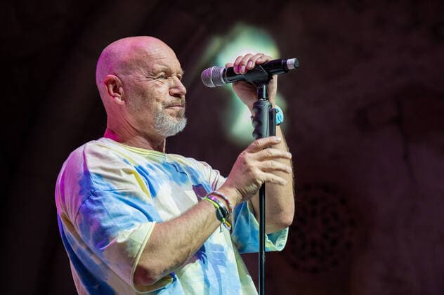 20220421 Olaf Henning live im Mega Park PALMA, SPAIN - APRIL 21 2022 : Olaf Henning at - Olaf Henning live im Mega Park on April 21, 2022 in Palma, . Palma Baleares Spain