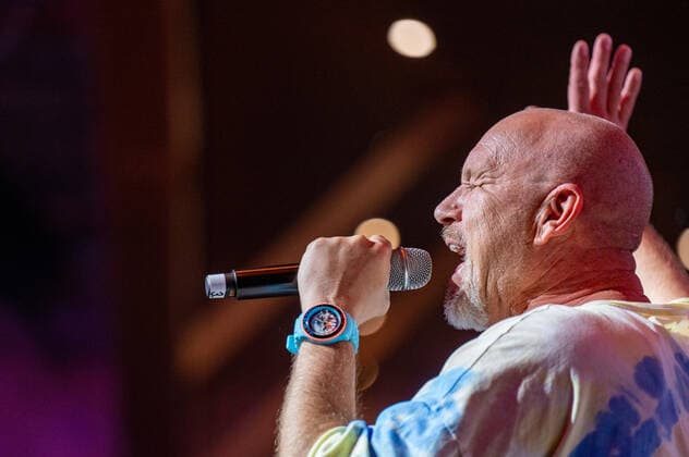 20220421 Olaf Henning live im Mega Park PALMA, SPAIN - APRIL 21 2022 : Olaf Henning at - Olaf Henning live im Mega Park on April 21, 2022 in Palma, . Palma Baleares Spain