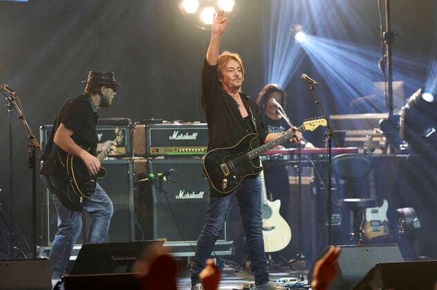 Chris Norman & Band live bei einem Konzet seiner Forever -Tour im Theater am Aegi. Hannover, 21.04.2022