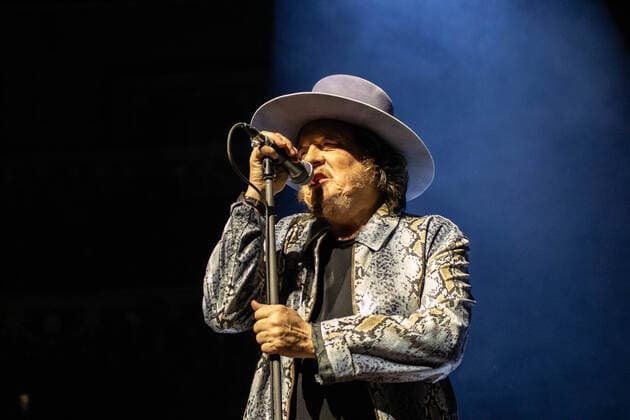 April 22, 2022, London, England, United Kingdom: Celebrated Italian blues singer and songwriter Zucchero performs for the sixth time at London Royal Albert Hall. .Zucchero recorded his first album in 1983 and achieved international success through his many collaborations with the likes of Luciano Pavarotti, John Lee Hooker, Miles Davis, B.B. King, Tom Jones and Sheryl Crow..April 2022 s live shows were rescheduled due to 2020 Covid-19 pandemic. London United Kingdom - ZUMAm203 20220422_zip_m203_009 Copyright: xSabrinaxMerollax