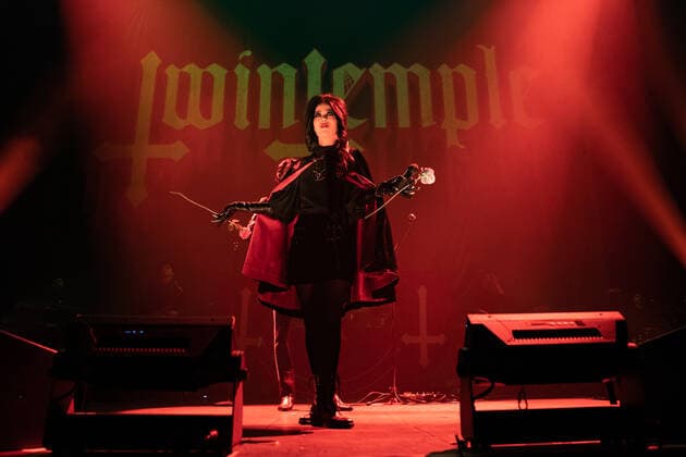 Twin Temple Support-Act auf der Ghost Imperatour Europe 2022 23.04.2022 Ghost mit der Imperatour Europe 2022 Tour in der Festhalle Frankfurt. Als Support-Acts sind in Europa Uncle Acid & The Dead Beats und Twin Temple dabei. Frankfurt Festhalle Hessen