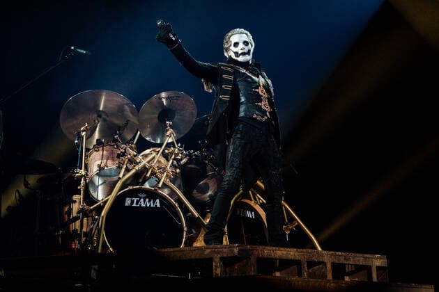Ghost mit der Imperatour Europe 2022 23.04.2022 Ghost mit der Imperatour Europe 2022 Tour in der Festhalle Frankfurt. Als Support-Acts sind in Europa Uncle Acid & The Dead Beats und Twin Temple dabei. Frankfurt Festhalle Hessen