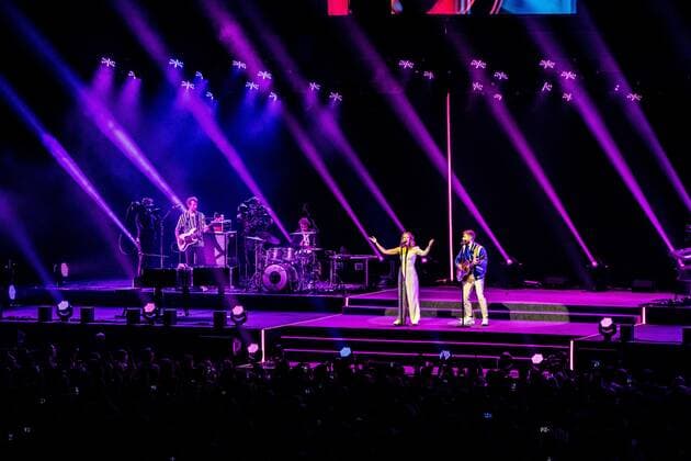 2022-04-23 19:55:57 AMSTERDAM - Suzan and Freek during a concert in the Ziggo Dome. The musicians from Achterhoek will perform in this concert hall for the first time with their own show. ANP KIPPA PAUL BERGEN netherlands out - belgium out