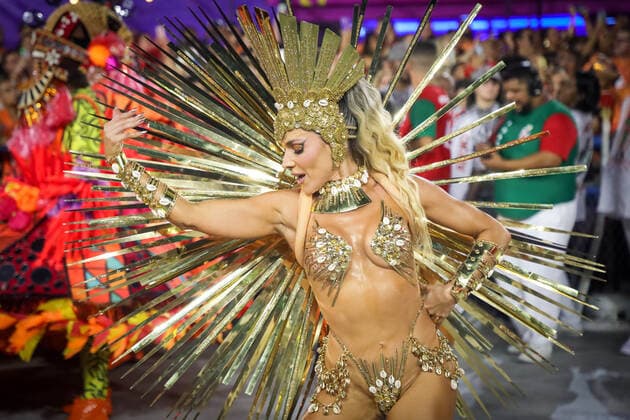 News Themen der Woche KW16 News Bilder des Tages April 24, 2022, RIO DE JANEIRO, RIO DE JANEIRO, BRAZIL: Monique Alfradique of Grande Rio samba school perform during the Rio s Carnival parade at the Sambadrome Marques de Sapucai in Rio de Janeiro, Brazil, in April 24, 2022 RIO DE JANEIRO BRAZIL - ZUMAv122 20220424_zap_v122_097 Copyright: xWilliamxVolcovx