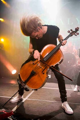 April 24, 2022, Calgary, Alberta, Canada: Eicca Toppinen of Apocalyptica perform in concert in in Calgary, Alberta. Calgary Canada - ZUMAr123 20220424_zap_r123_002 Copyright: xBadenxRothx