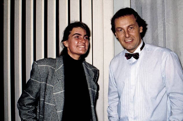 Nicole Meissner, Ex-Model und Geliebte von Box-Promoter Ebby Thust, mit Jürg Wontorra nach einer Talkshow, Deutschland um 1995. Copyright: HartwigxValdmanis Nur redaktionelle Nutzung. Editorial usage only. UnitedArchivesVAL_720000011