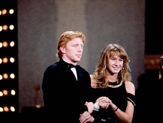 Stefanie Maria Steffi Graf, deutsche Tennisspielerin und Golden-Slam-Gewinnerin, mit Boris Becker bei der Verleihung der Goldenen Kamera, Deutschland 1990. Copyright: HartwigxValdmanis Nur redaktionelle Nutzung. Editorial usage only. UnitedArchivesVAL_720000046