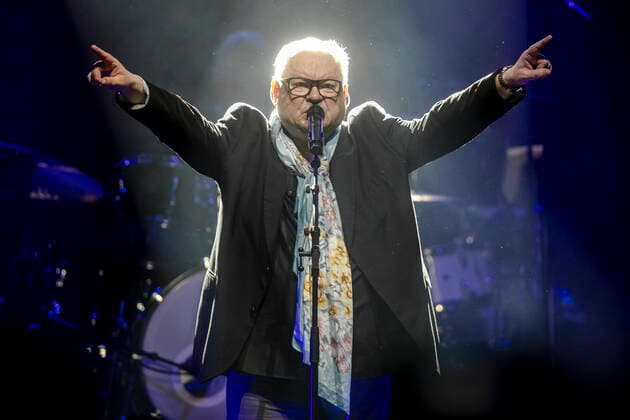 Der deutsche Rockpoet, Rocksänger, Schriftsteller, Liedermacher und Musicaltexter Heinz Rudolf Kunze (vollständiger Name: Heinz Rudolf Erich Arthur Kunze (geb. 30. November 1956) während eines Auftrittes im Rahmen seiner Der Wahrheit die Ehre Tour im Alten Schlachthof Dresden.