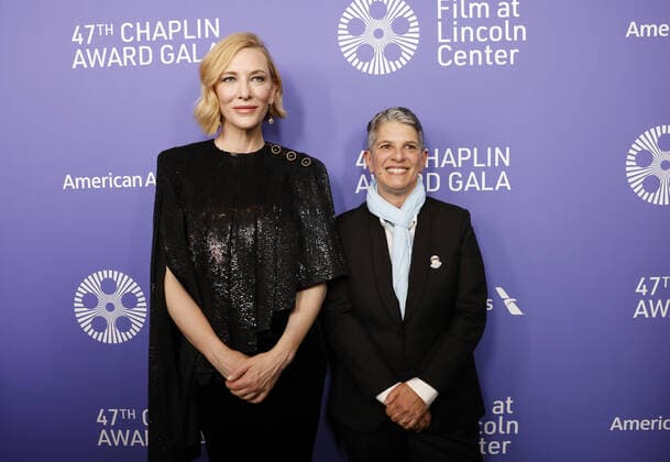 FLC President Lesli Klainberg and Actress Cate Blanchett arrive on the red carpet at the 47th Chaplin Award Gala honoring Cate Blanchett at Alice Tully Hall, Lincoln Center in New York City on Monday, April 25, 2022.  NYP20220425161 JohnxAngelillo