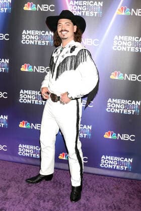 April 25, 2022, Universal City, CA, USA: LOS ANGELES - APR 25: Ryan Charles at the America™s Song Contest Semi-finals Red Carpet at Universal Studios on April 25, 2022 in Universal City, CA Universal City USA - ZUMAb170 20220425_zap_b170_093 Copyright: xKayxBlakex