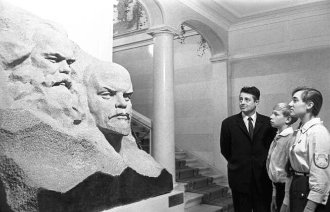 General secretary of France-USSR Friendship Society Raymond Roussat 5938380 04.10.1966 General secretary of France-USSR Friendship Society Raymond Roussat, left, who arrived in Moscow to attend the celebrations marking the 150th birthday of French revolutionary and The Internationale anthem lyrics author Eugene Pottier, is seen with Moscow young pioneers at the Karl Marx and Frederick Engels Museum. Left: the sculpture Bearers of Communist Light (Karl Marx and Vladimir Lenin) by Yefim Belostotsky and Elius Fridman. ???????? ????????? Moscow Russia  Copyright: x????????x?????????x