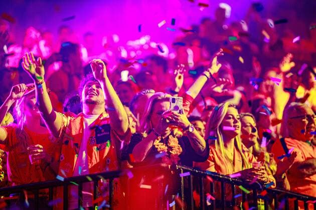 2022-04-26 20:23:16 ROTTERDAM - XXX during the first show of De Vrienden van Amstel LIVE 2022. ANP KIPPA LEVIN DEN BOER netherlands out - belgium out