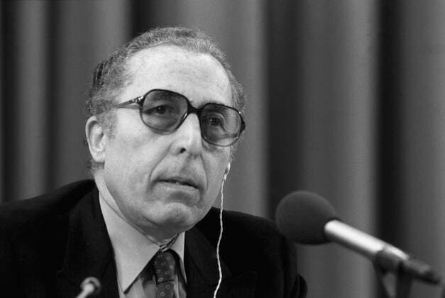 News conference by Secretary General of League of Arab States Chedli Klibi 6638260 13.05.1986 A news conference by Secretary General of the League of Arab States Chedli Klibi following his visit to the USSR. Vyacheslav Moscow Russia  Copyright: xVyacheslavx