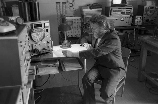 Artificial Earth Satellite Observations Lab, Astronomical Council, Soviet Academy of Sciences 6697284 01.06.1986 Mechanical engineer V. Kozyrev in the laboratory of the station for observing artificial Earth satellites of the Astronomical Council of the USSR Academy of Sciences. The station had a giant camera capable of photographing 25-ton satellites. Yuriy Zaritovskiy Zvenigorod Moscow region Russia  Copyright: xYuriyxZaritovskiyx