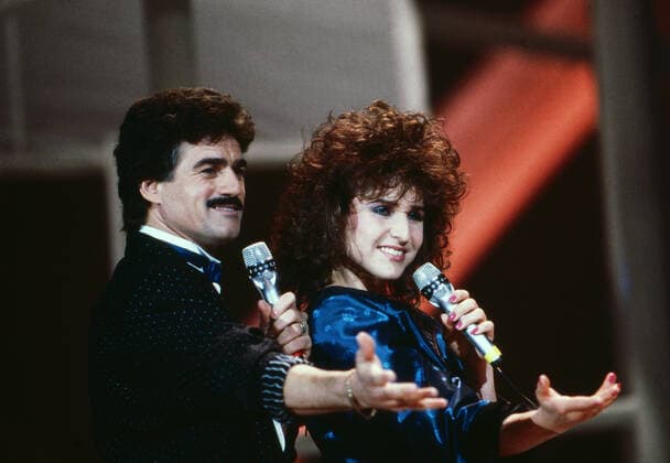 Beim Eurovision Song Contest 1985 in Göteborg treten Pino Gasparini und Mariella Farre als Duo auf, Schweden 1985. Copyright: HartwigxValdmanis Nur redaktionelle Nutzng. Editorial usage only. UnitedArchivesVAL_720000627