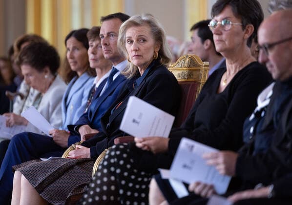 Bilder des Jahres 2022, Entertainment 04 April Entertainment Themen der Woche KW17 Entertainment Bilder des Tages Flemish Minister of Welfare Wouter Beke and Princess Astrid of Belgium pictured during the presentation of the scientific prizes for the year 2022 of the Queen Elisabeth Medical Foundation (FMRE - GSKE), in Brussels, Thursday 28 April 2022. The scientific prizes aim to support Belgian researchers in the field of neurosciences. Several projects have been selected by the Board of Directors of the foundation, on the proposal of its Scientific Committee.  BENOITxDOPPAGNE 34311903