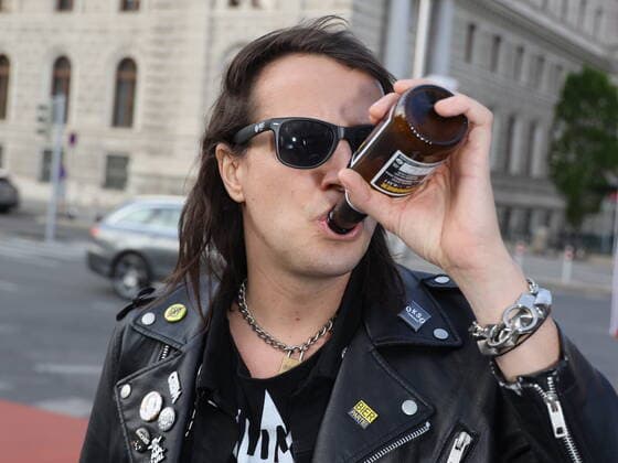 Entertainment Bilder des Tages Amadeus Austrian Music Award 2022 Wien, Volkstheater, 29. 04. 2022 Marco POGO - Turbobier
