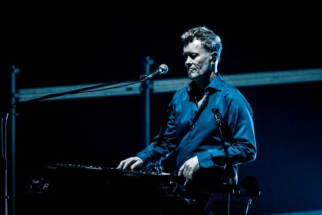 A-ha Konzert in Kopenhagen a-ha live on Copenhagen, Denmark Copenhagen, Denmark. 29th, April 2022. The Norwegian pop group a-ha performs a live concert at Royal Arena in Copenhagen. Here musician Magne Furuholmen is seen live on stage. Copenhagen Denmark  Copyright: xGonzalesxPhoto LassexLagonix