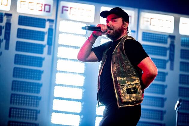 2022-04-30 19:36:39 AMSTERDAM - Rapper Donnie during his concert in AFAS Live. The rapper was later joined during the performance by guest artists such as Rene Froger, Frans Duijts, Willie Wartaal and Vjeze Fur. ANP PAUL BERGEN netherlands out - belgium out