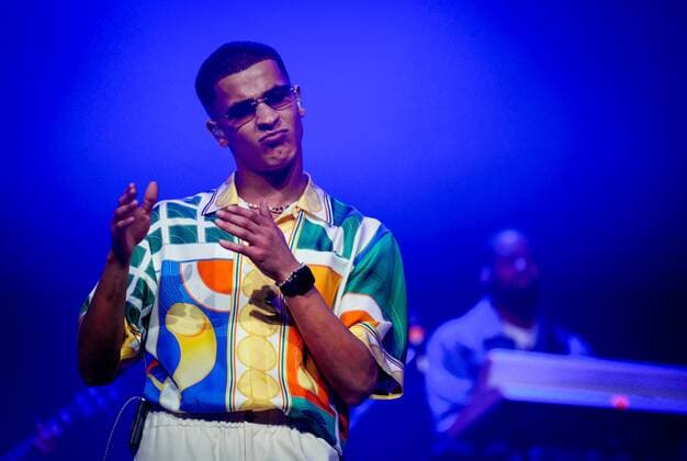 2022-04-30 21:30:10 AMSTERDAM - Bilal Wahib during his debut show in the Gashouder. The singer is in the Amsterdam hall with his performance El Mehdi Live, after the album of the same name. ANP MARCO DE SWART netherlands out - belgium out