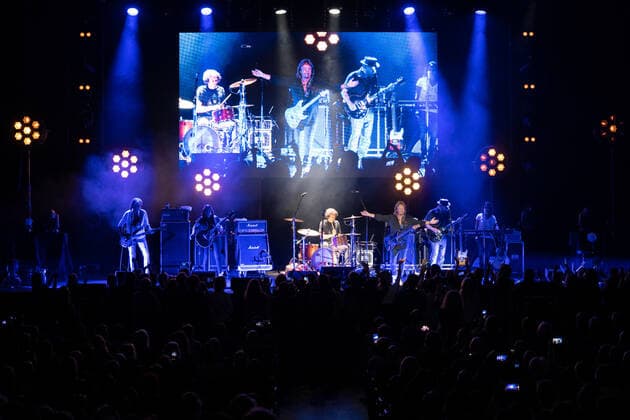 Chris Norman & Band live 2022 30.04.2022 Der britischer Singer-Songwriter Chris Norman & Band live auf seiner Forever -Tour 2022 Frankfurt Jahrhunderthalle Hessen