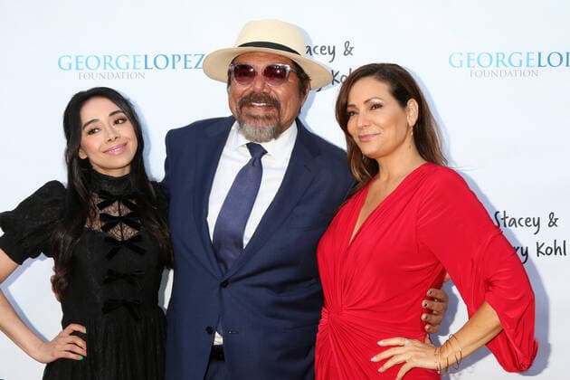 May 1, 2022, Brentwood, CA, USA: LOS ANGELES - MAY 1: Aimee Garcia, George Lopez, Constance Marie at the George Lopez Foundation s 15th Annual Celebrity Golf Tournament - Pre-Party at Baltaire Restaurant on May 1, 2022 in Brentwood, CA Brentwood USA - ZUMAnc22 20220501_zaa_nc22_104 Copyright: xKathyxHutchinsx