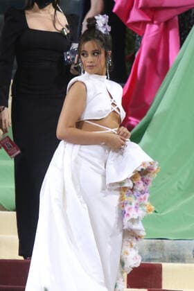NEW YORK, NEW YORK - MAY 02: Camila Cabello at The 2022 Met Gala Celebrating In America: An Anthology of Fashion at The Metropolitan Museum of Art on May 02, 2022 in New York City. Copyright: xRWx