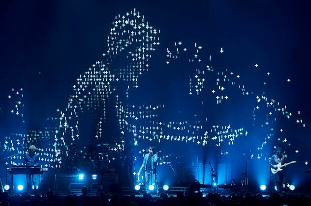 Magne Furuholmen, Morten Harket und Pal Waaktaar-Savoy von a-ha live beim Auftakt der Deutschlandtournee der Hunting High and Low -Tour in der ZAG Arena. Hannover, 02.05.2022