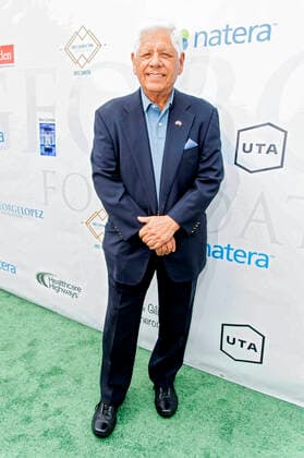 Lee Trevino beim 15. Celebrity Golf Turnier der George Lopez Foundation im Lakeside Country Club. Toluca Lake, 02.05.2022