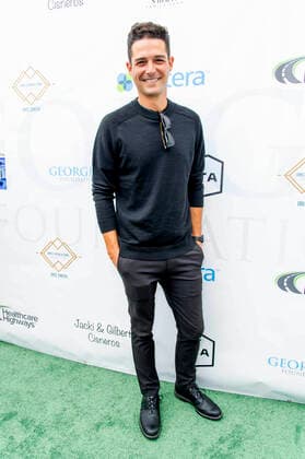 Wells Adams beim 15. Celebrity Golf Turnier der George Lopez Foundation im Lakeside Country Club. Toluca Lake, 02.05.2022
