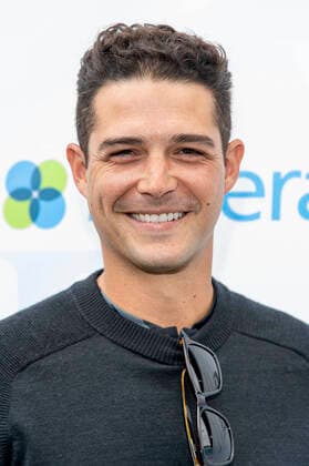 Wells Adams beim 15. Celebrity Golf Turnier der George Lopez Foundation im Lakeside Country Club. Toluca Lake, 02.05.2022