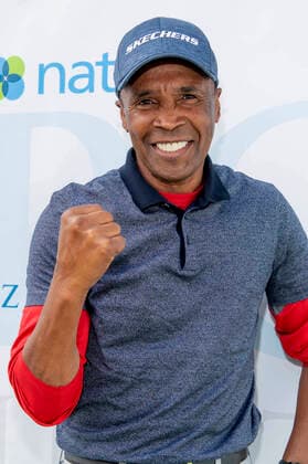 Sugar Ray Leonard beim 15. Celebrity Golf Turnier der George Lopez Foundation im Lakeside Country Club. Toluca Lake, 02.05.2022