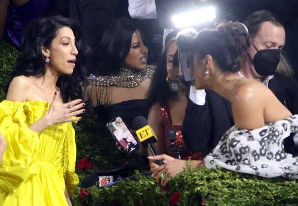 NEW YORK, NEW YORK - MAY 02: Amal Clooney at The 2022 Met Gala Celebrating In America: An Anthology of Fashion at The Metropolitan Museum of Art on May 02, 2022 in New York City. Copyright: xRWx