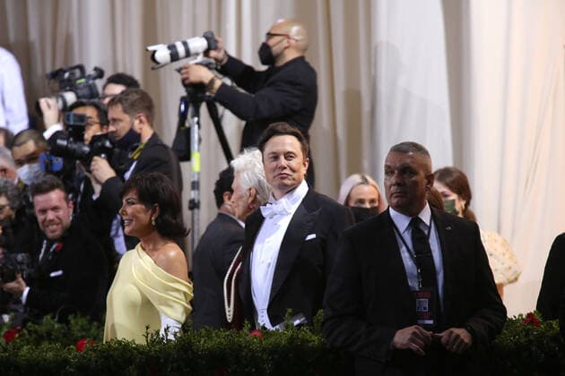May 2, 2022, New York, NY, USA: ELON MUSK attends the 2022 Met Gala, celebrating Ã¢â‚¬oeIn America: An Anthology of FashionÃ¢â‚¬Â.The Metropolitan Museum of Art, NYC.May 2, 2022. New York USA - ZUMAms4_ 20220502_zaf_ms4_037 Copyright: xSoniaxMoskowitzxGordonx