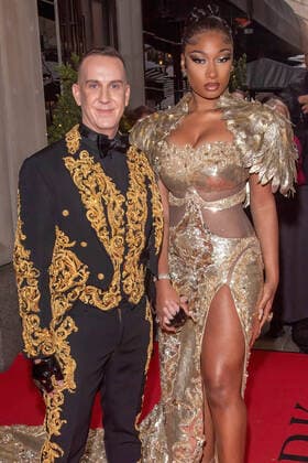 May 2, 2022, New York, United States: Jeremy Scott and Megan Thee Stallion wearing Moschino depart The Mark Hotel for 2022 Met Gala in New York City. New York United States - ZUMAs197 20220502_zaa_s197_412 Copyright: xRonxAdarx